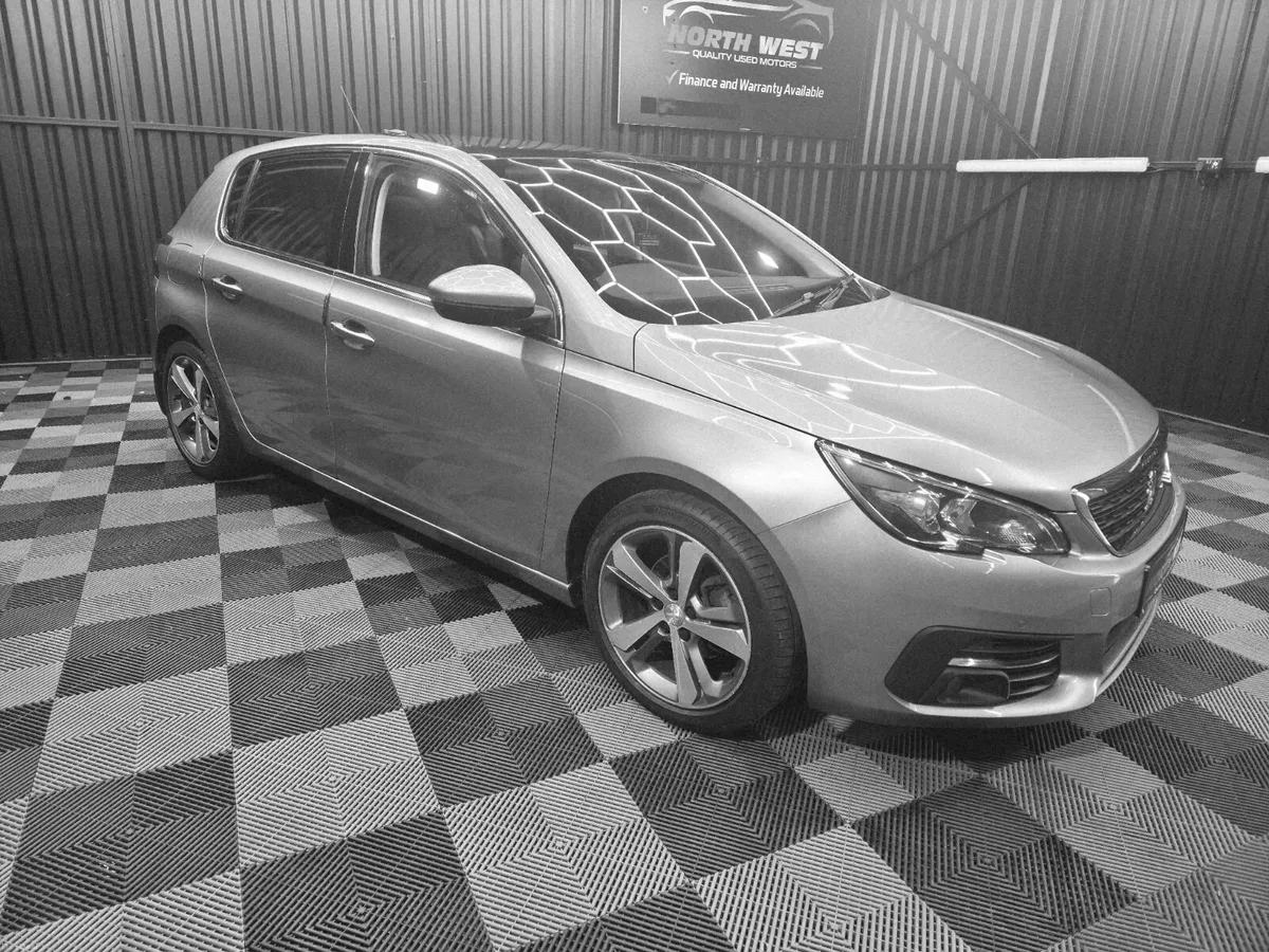 Peugeot 308 2018 - Image 1
