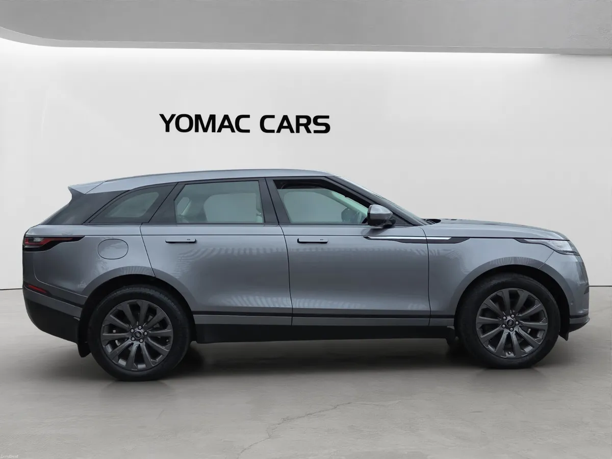 LAND ROVER RANGE ROVER VELAR 2021 2.0D AUTO AWD - Image 3