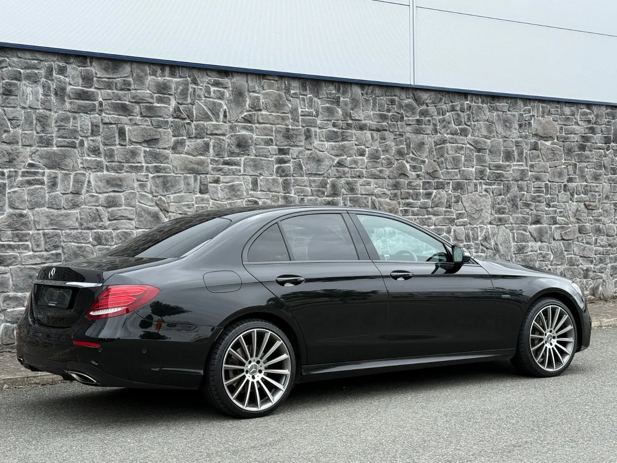 2018 Mercedes Benz E350e AMG Auto PHEV - Image 3