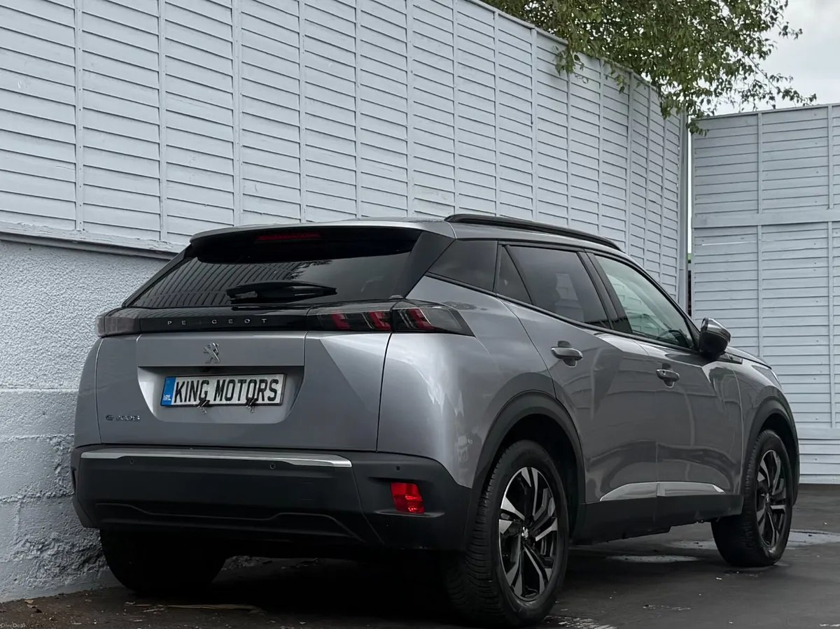 Peugeot 2008 2022 ALLURE PREMIUM EV/50 KWH /92.4% - Image 3