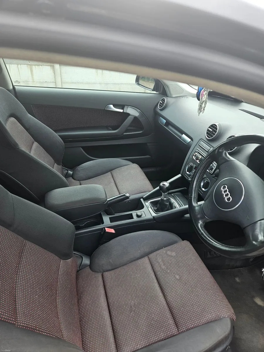 Audi A3 1.6 - Image 4
