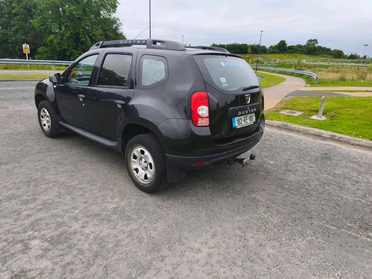 Dacia duster van very low km - Image 4