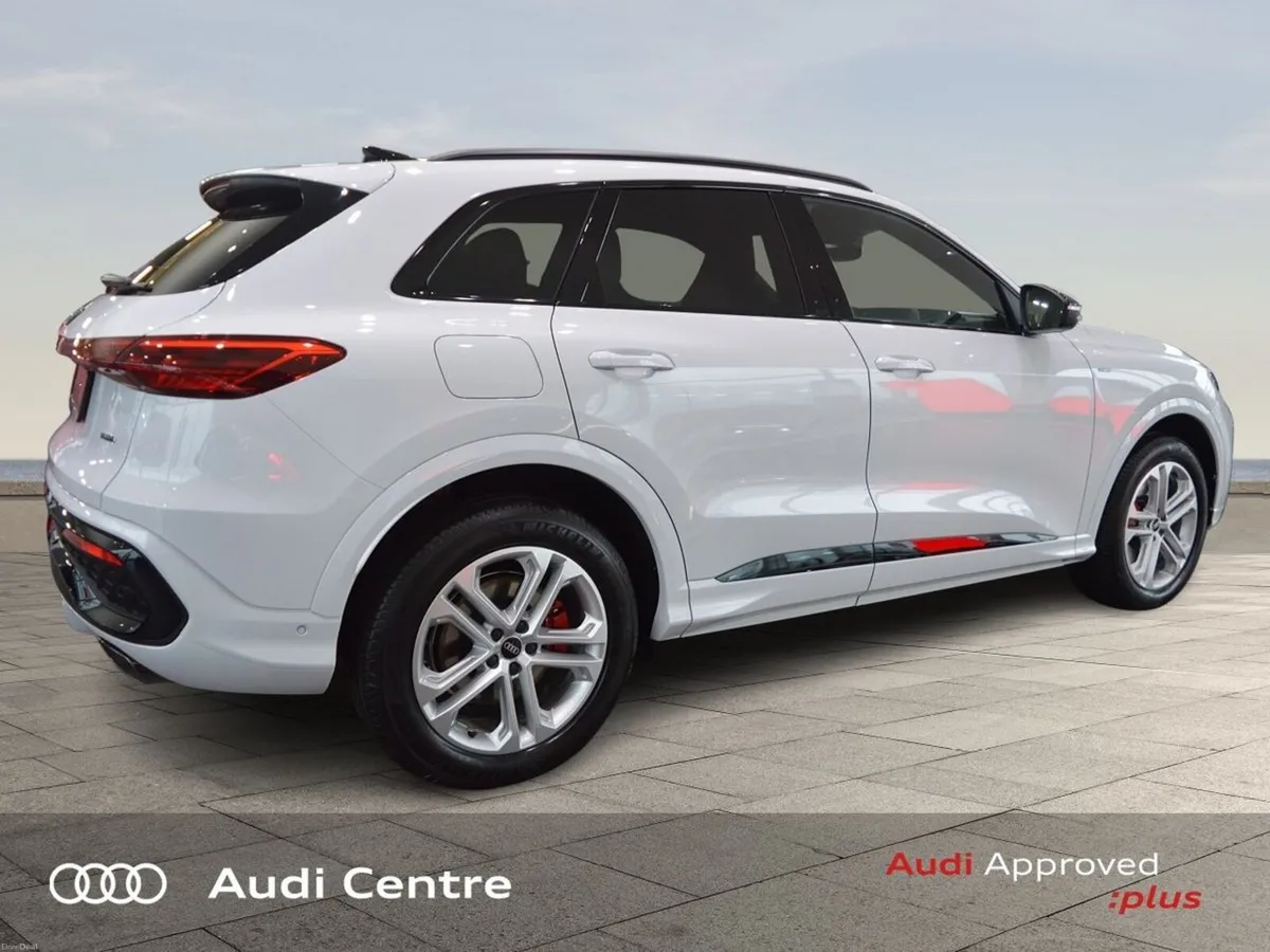 Audi Q5 SUV S line e-hybrid quattro 220 kW S troni - Image 5
