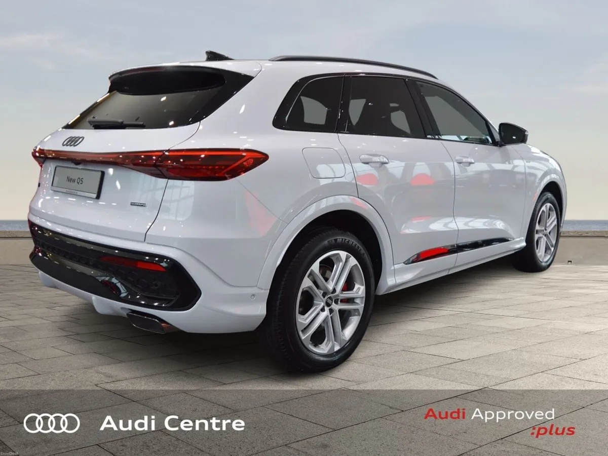 Audi Q5 SUV S line e-hybrid quattro 220 kW S troni - Image 3