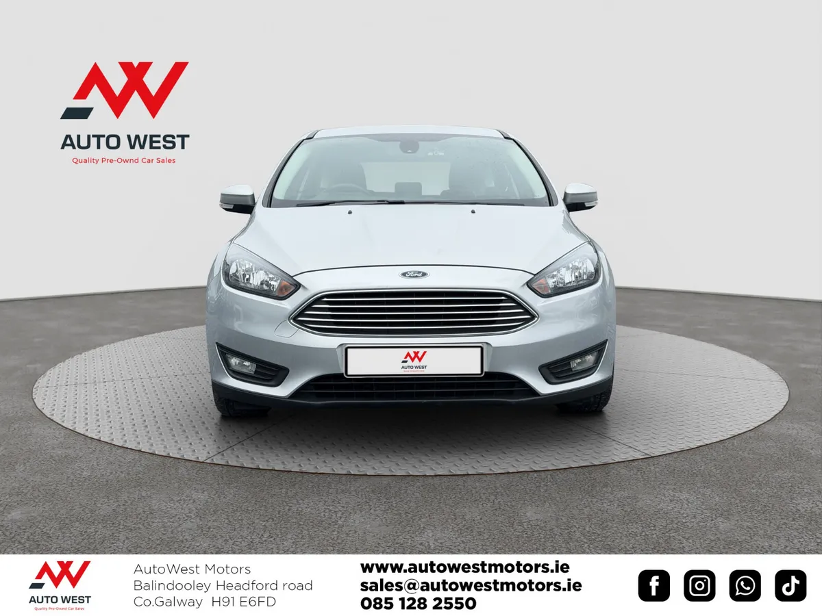 2016 Ford Focus 1.0 Zetec Turbo - Image 2