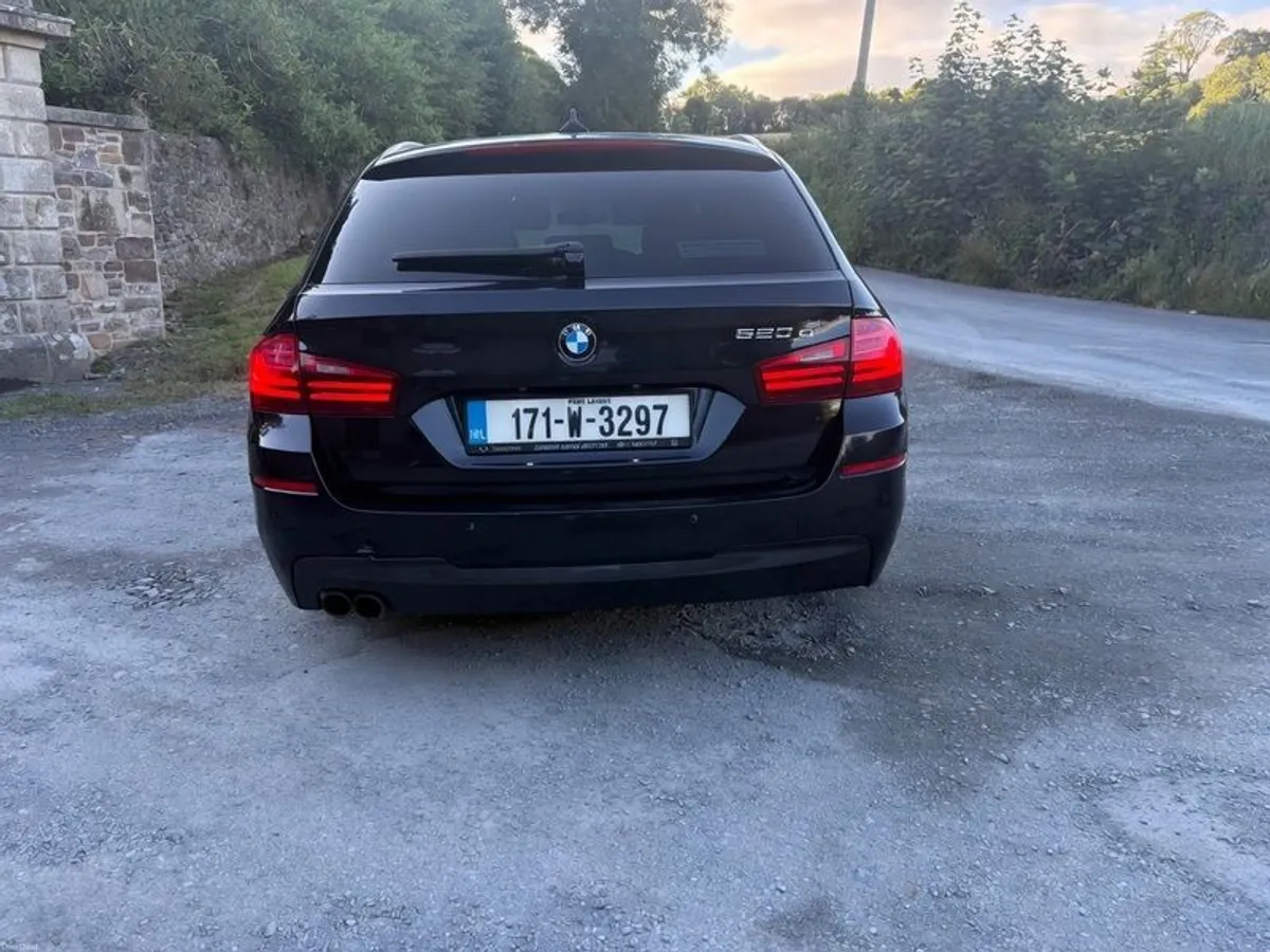 2017 Bmw 5-series - Image 4