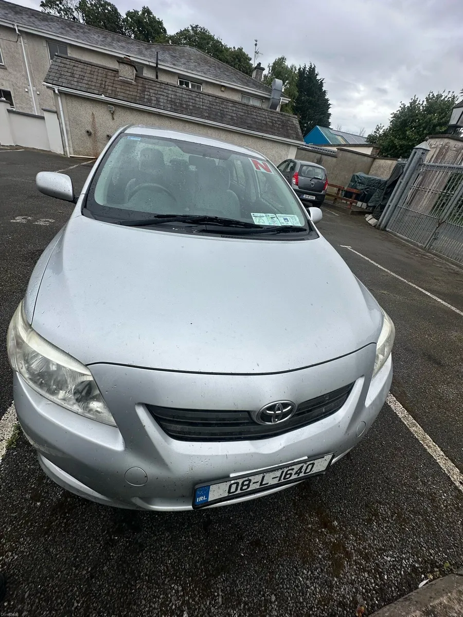 Toyota corolla - Image 3