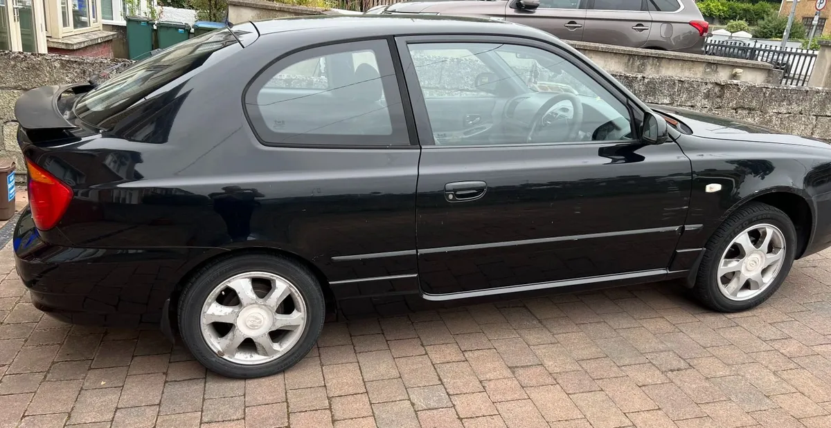Hyundai Accent GT 2005 - low mileage - Image 1