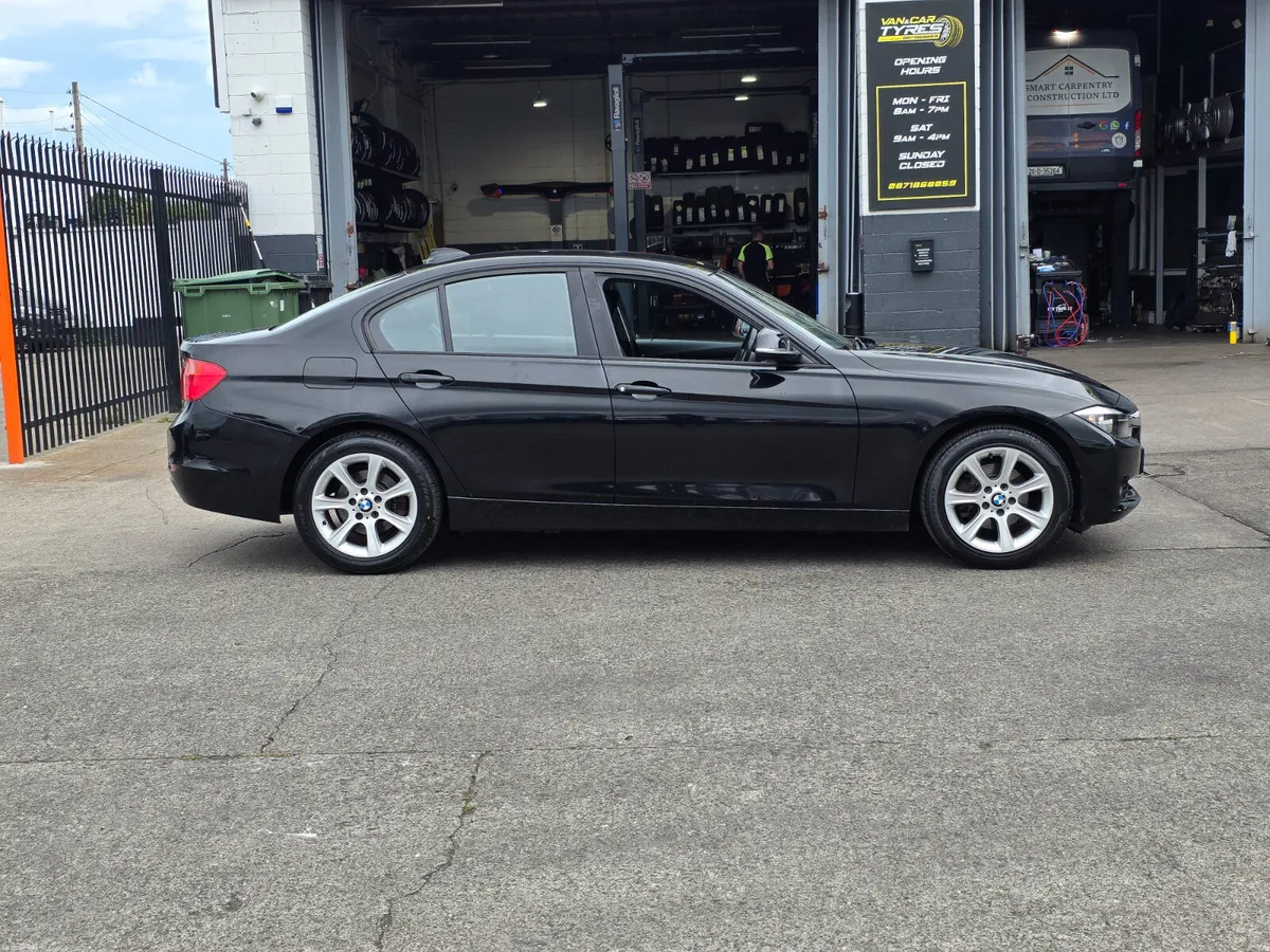 BMW 3 serios 316D 2.0 L Diesel - Image 2