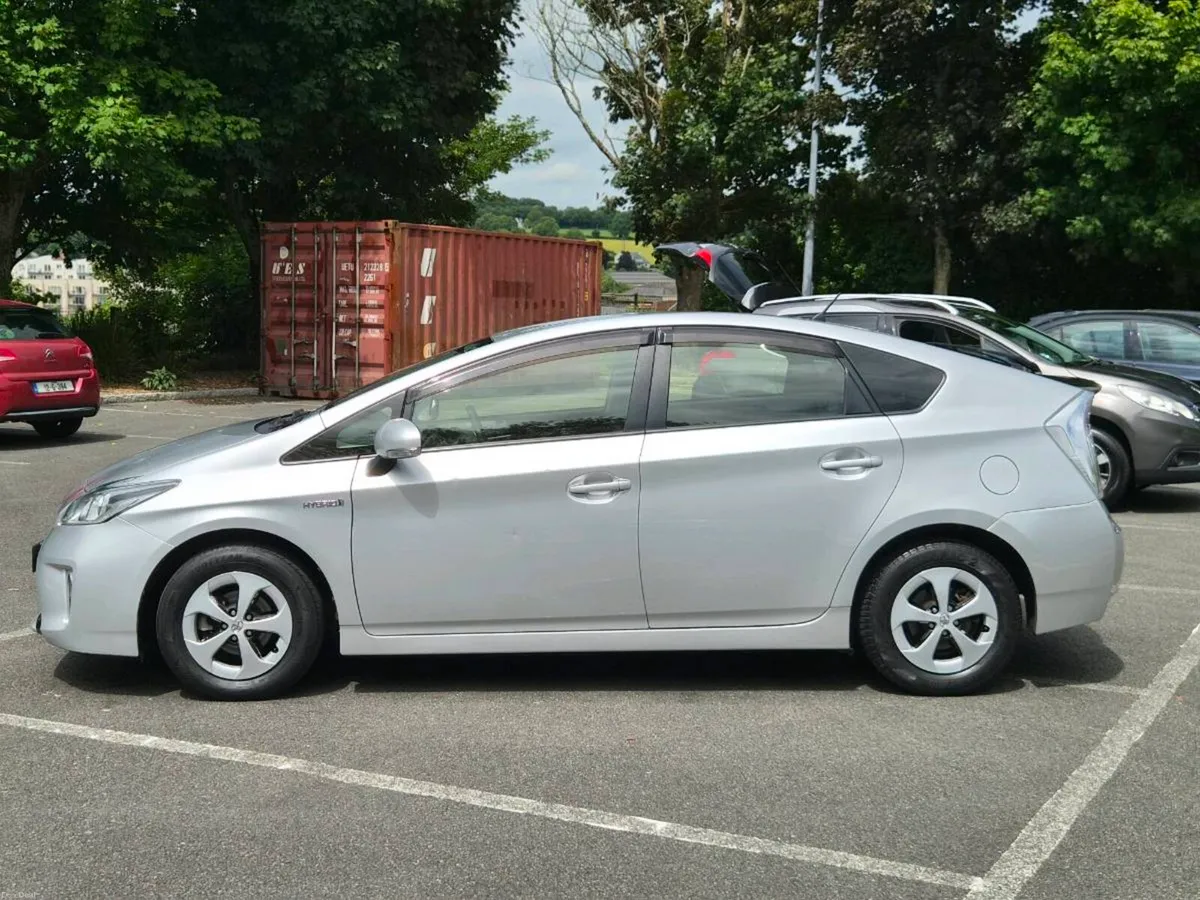 Toyota Prius / NCT 03/27 ✅️ - Image 4