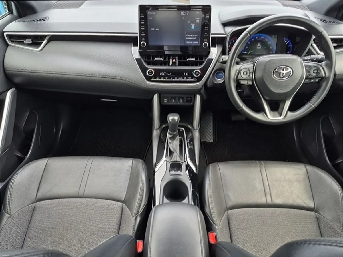 Toyota Corolla Cross ** HYBRID ** AUTO ** HUGE SPE - Image 2