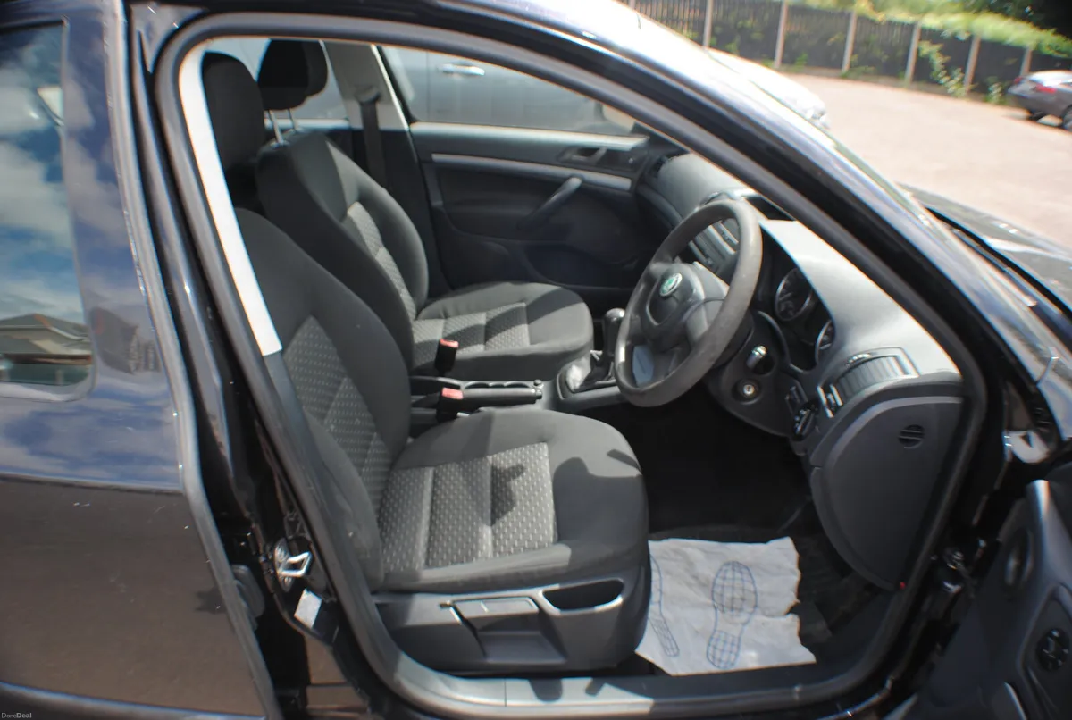 Skoda Octavia 2013 - Image 4