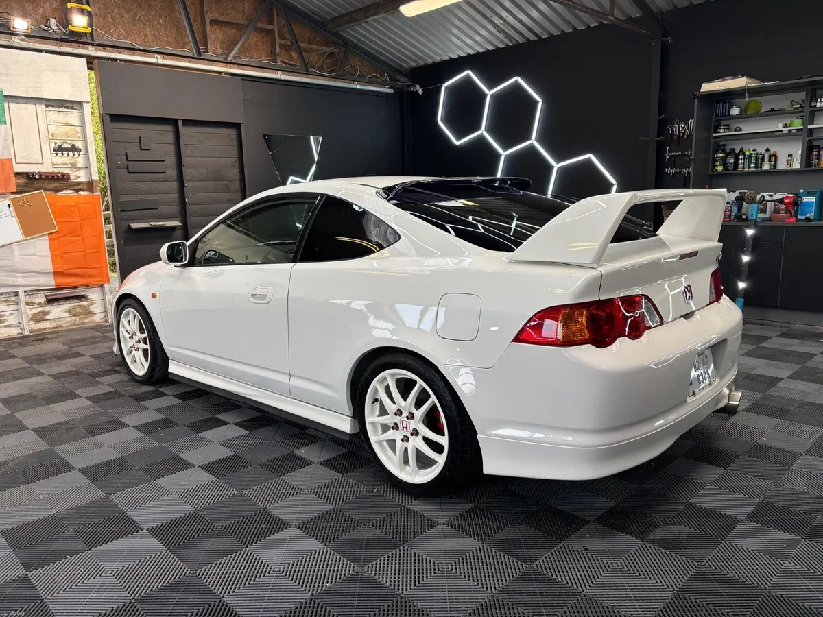 Honda Integra DC5 Type R - K24 FRANK! - Image 6