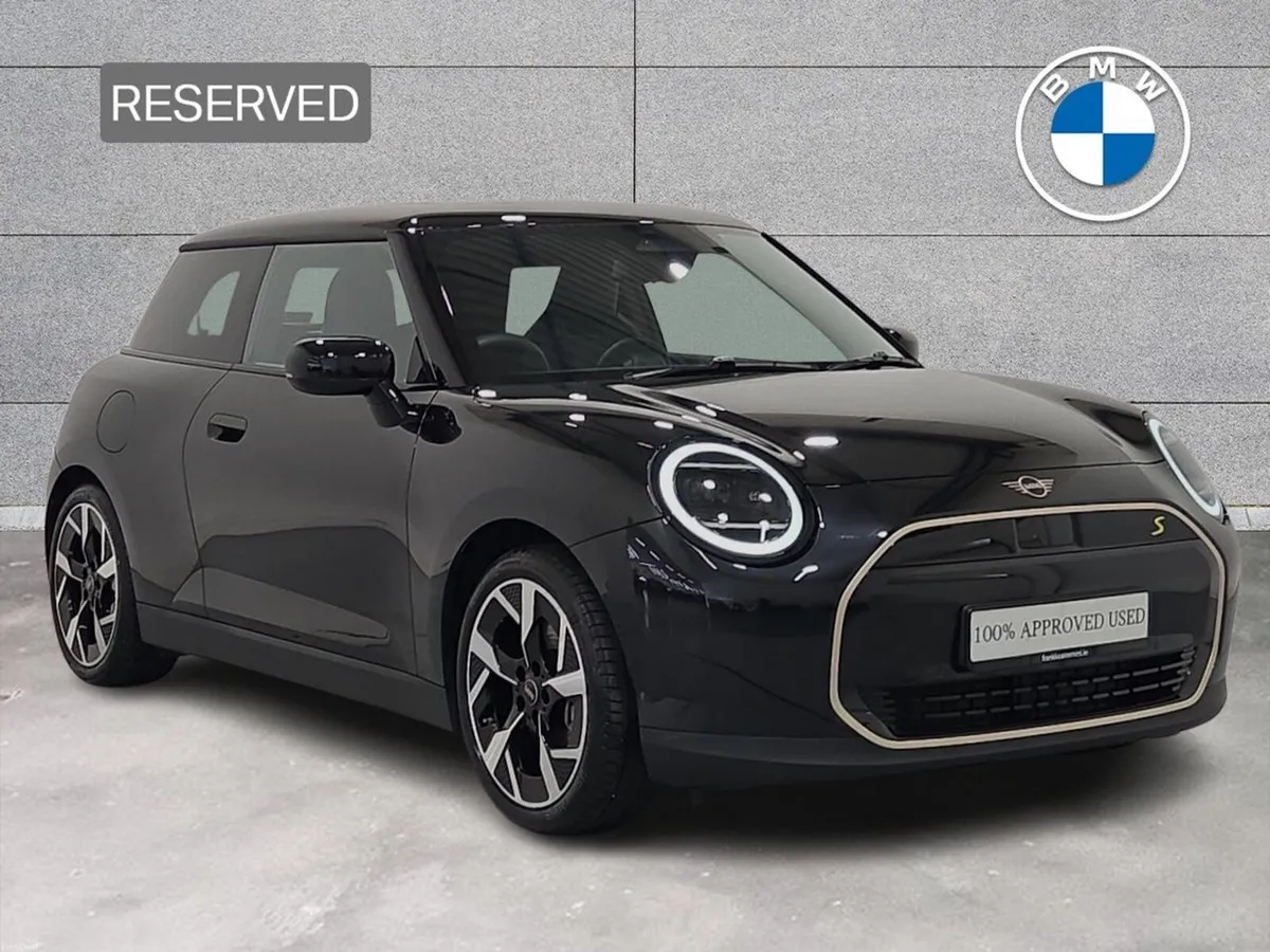 Mini Cooper Cooper SE - Image 1