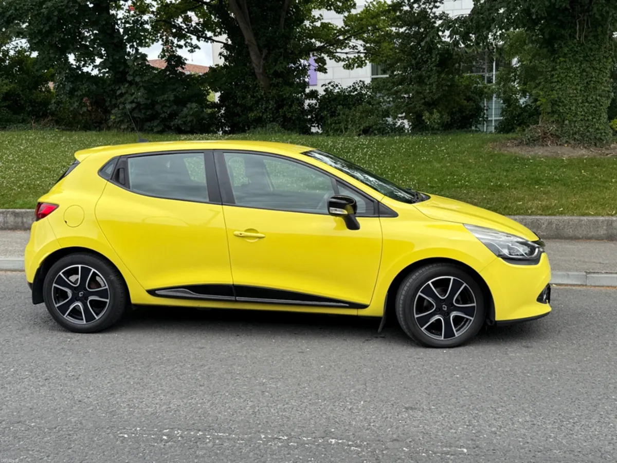 Renault Clio 0.9 DYNAMIQUE S MEDIANAV S/S 5DR 90HP - Image 3