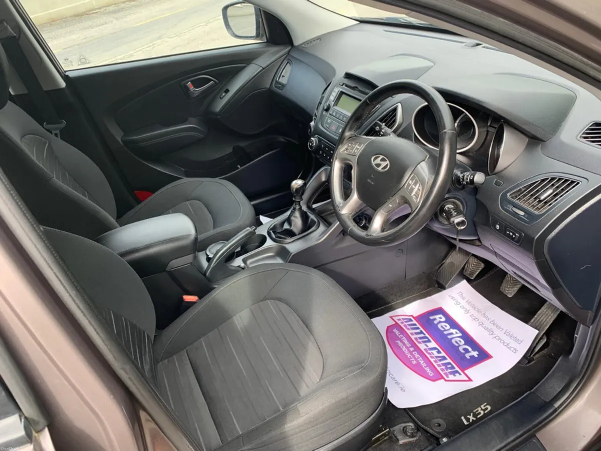 Hyundai ix35 1.7 COMFORT 4DR - Image 5