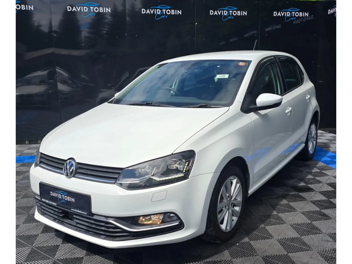 Volkswagen Polo 1.2 TSI AUTO/REVERSING CAMERA - Image 4