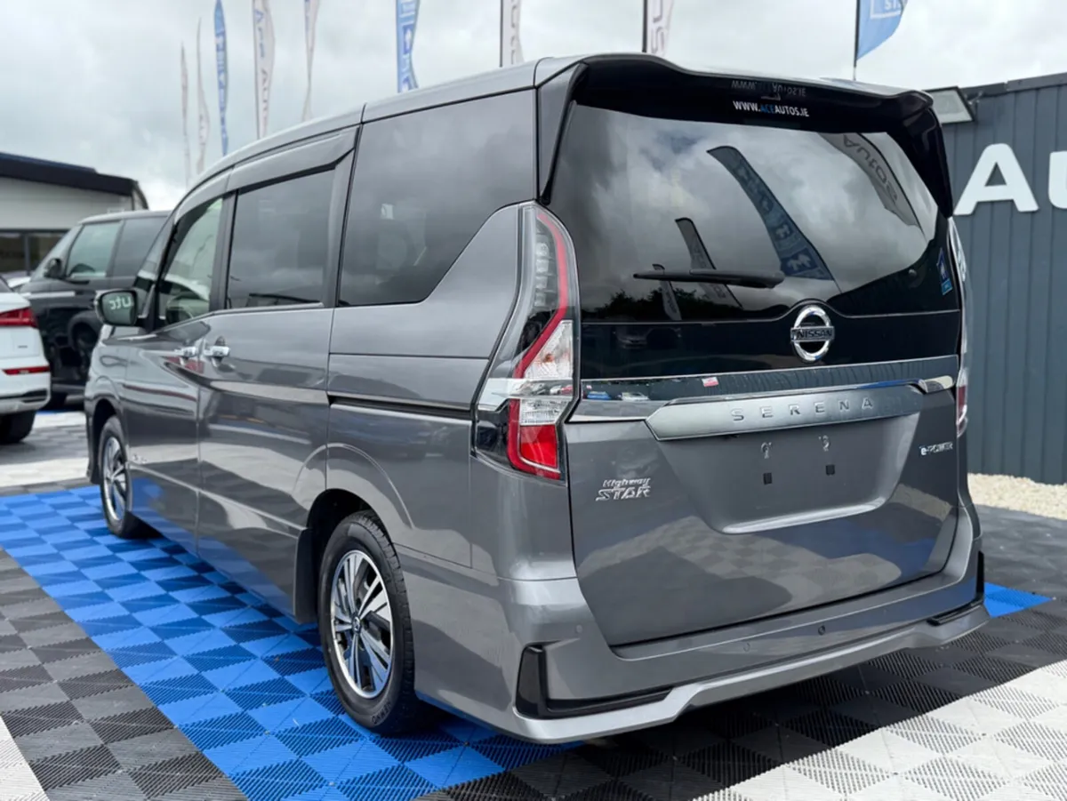 Nissan Serena 1.2 PETROL HYBRID - AUTO - 6 SEATS - - Image 5