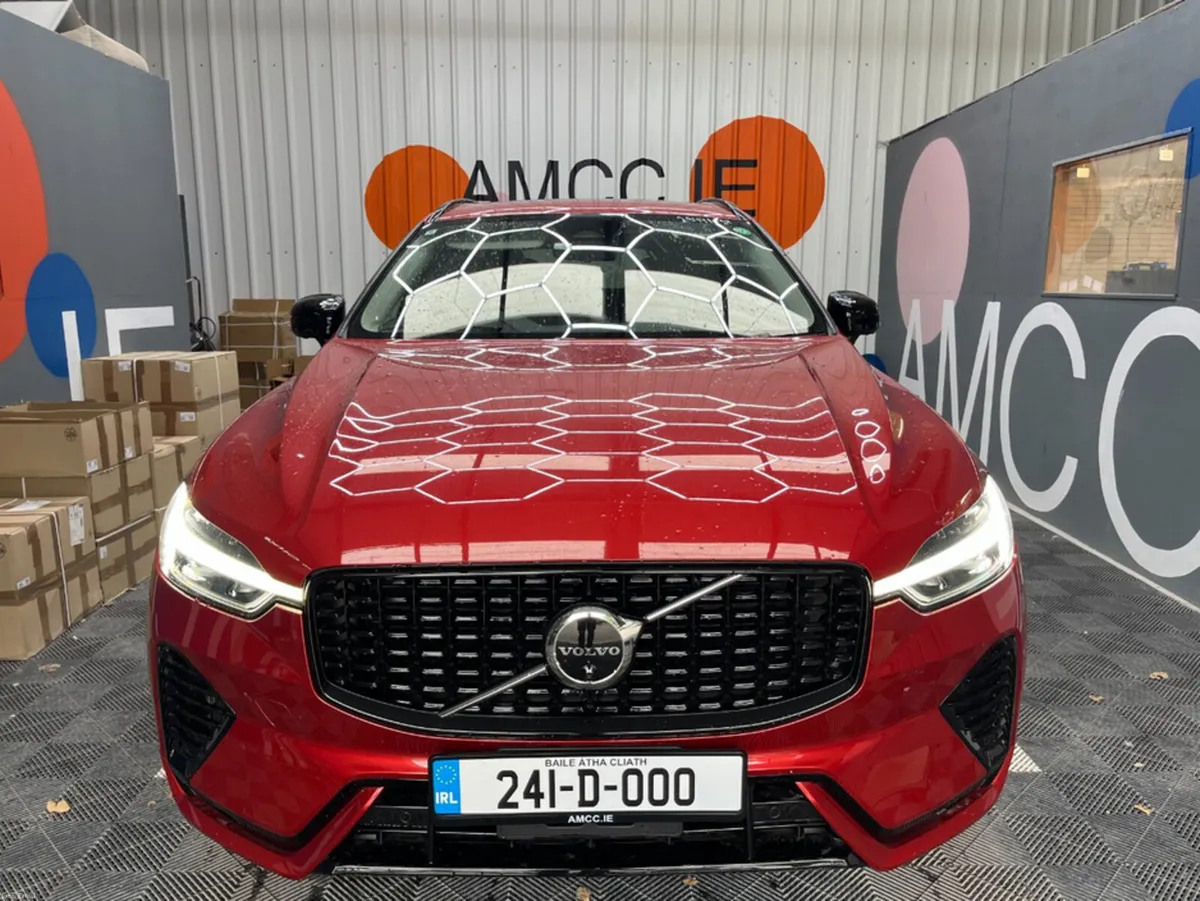 Volvo XC60 2024 VOLVO XC60 T6 PLUG-IN 2.0 AUTOMATI - Image 6