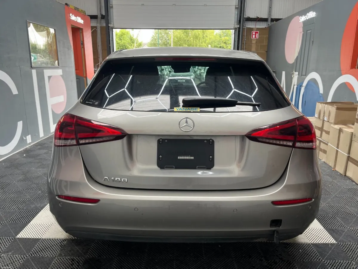 Mercedes-Benz A-Class 2019 MERCEDES-BENZ A180 1.4 - Image 3