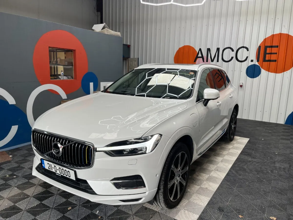 Volvo XC60 2021 VOLVO XC60 T8 PLUG-IN 2.0 AUTOMATI - Image 5