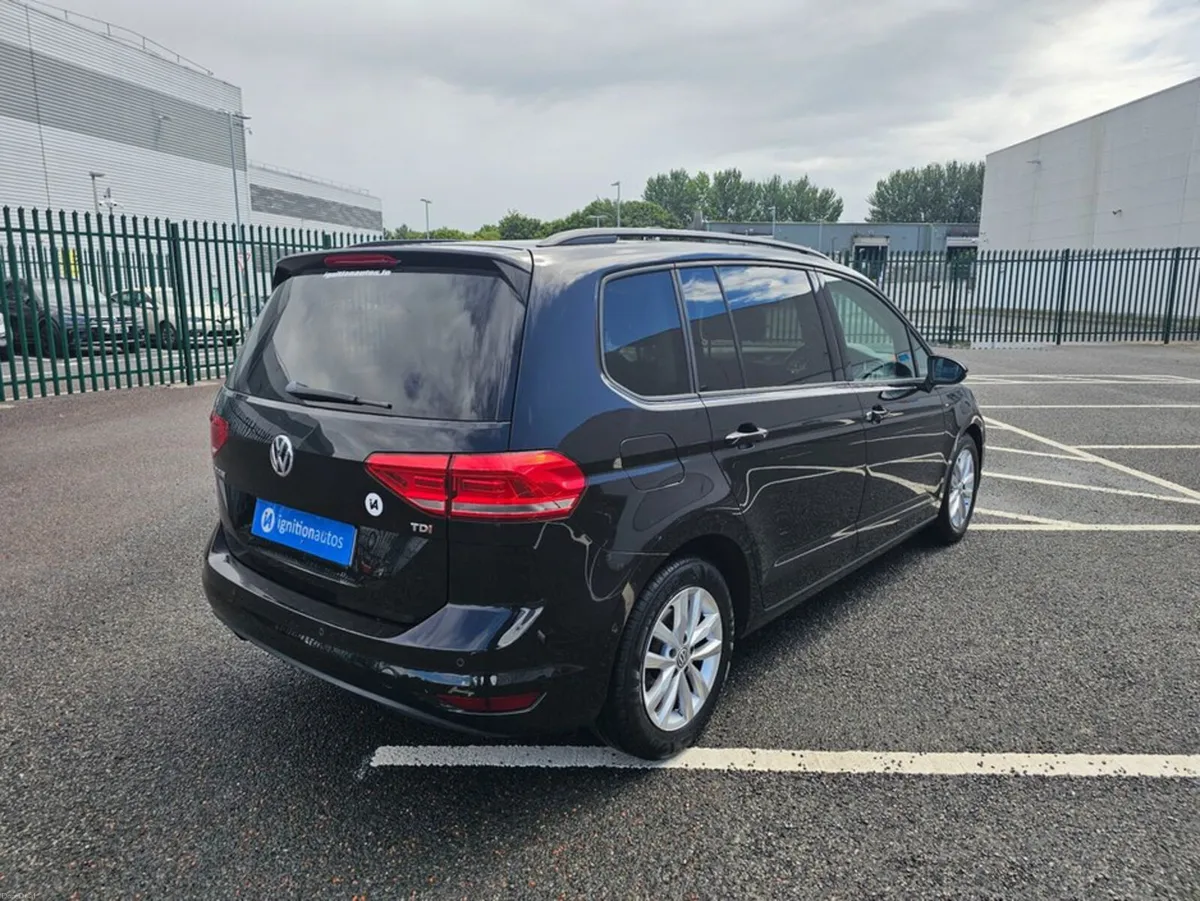 Volkswagen Touran 1.6 TDI, 7 SEATS, SLID & TILT SU - Image 4