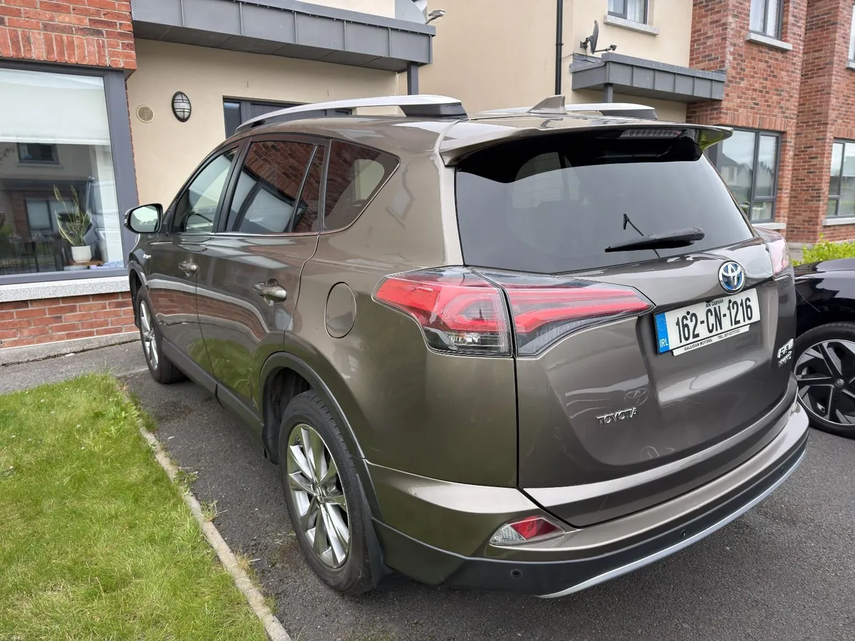 2016 Toyota RAV4 2.5 Hybrid 4WD Excel 5,6L/100km - Image 1