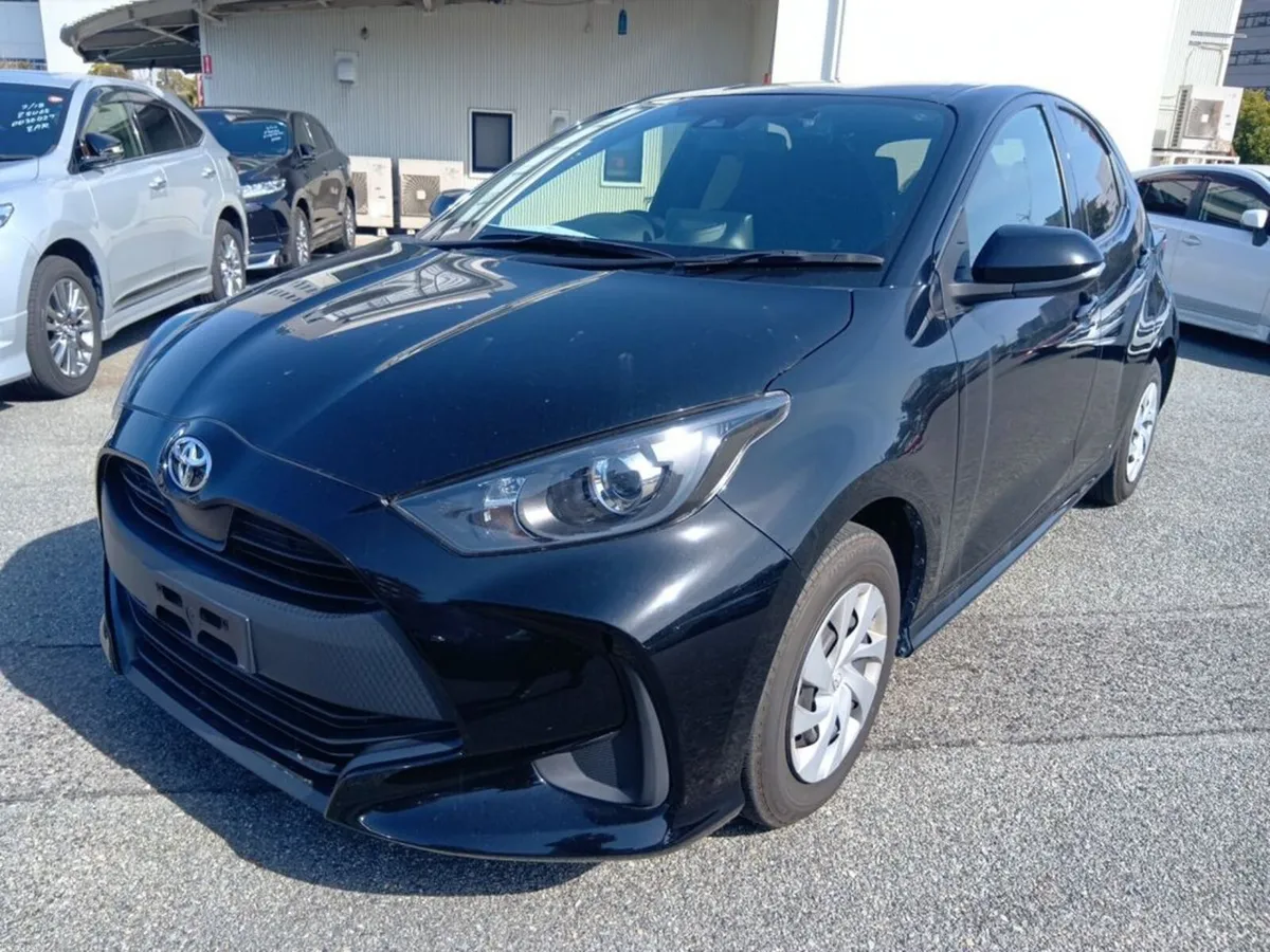 Toyota Yaris 1.0 Edition Automatic - Image 2