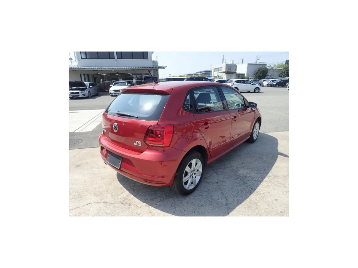 Volkswagen Polo 1.2 5DR Comfortline Automatic - Image 3