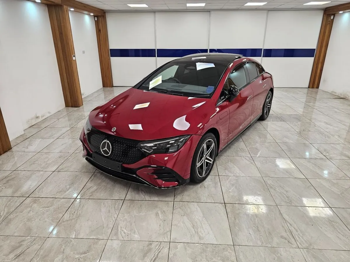 Mercedes-Benz EQE PAN ROOF - Image 3