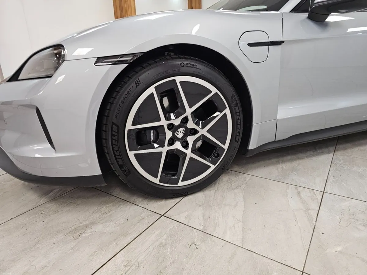 Porsche Taycan PRICED TO SELL ! - Image 4