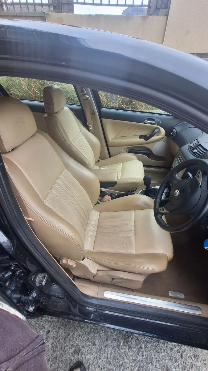 Alfa Romeo 147 2007 - Image 2
