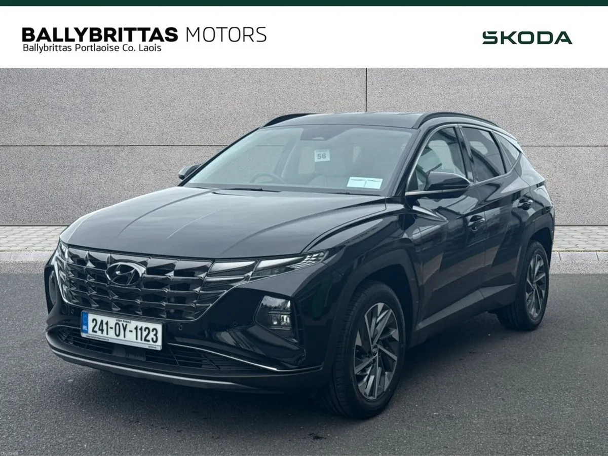 Hyundai Tucson 2WD Executive Plus - Image 2