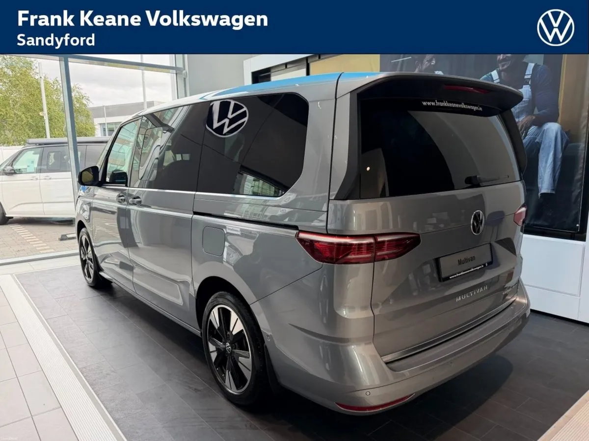Volkswagen Multivan STYLE AUTO PHEV 240BHP LOH *36 - Image 6