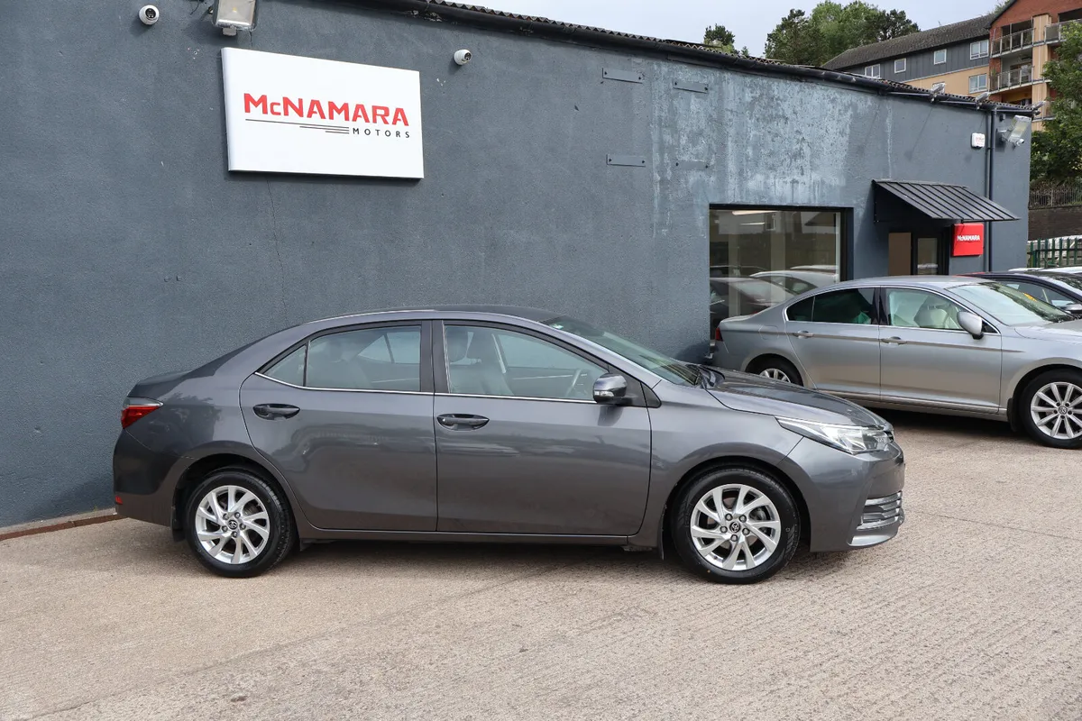 Toyota Corolla 4dr Luna 24 Month NCT Exceptional! - Image 2