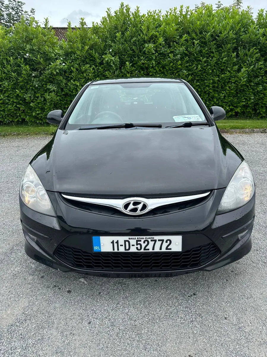 Hyundai i30 2011 - Image 2