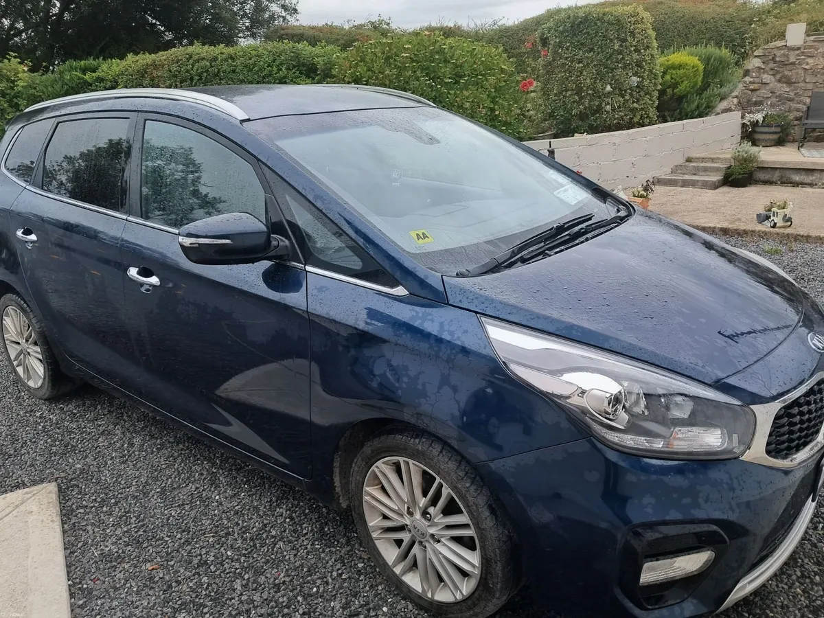 Kia Carens 2018 low mileage 7 seats - Image 1