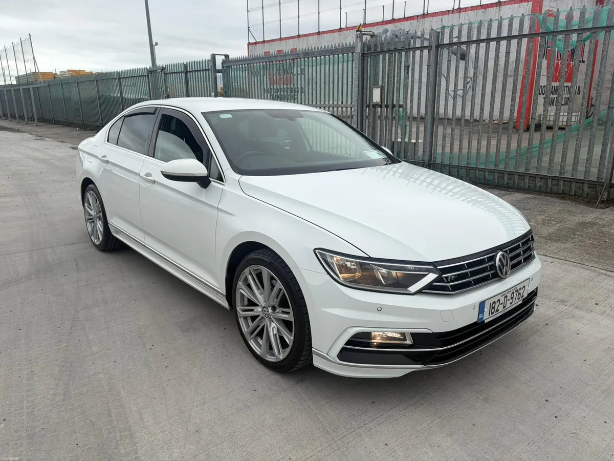 2018 Volkswagen Passat R line 1.6 TDI - Image 1