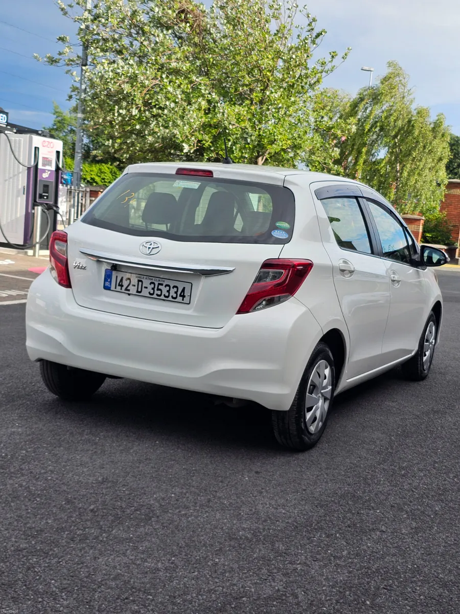Toyota Vitz 2014 Automatic - Image 3