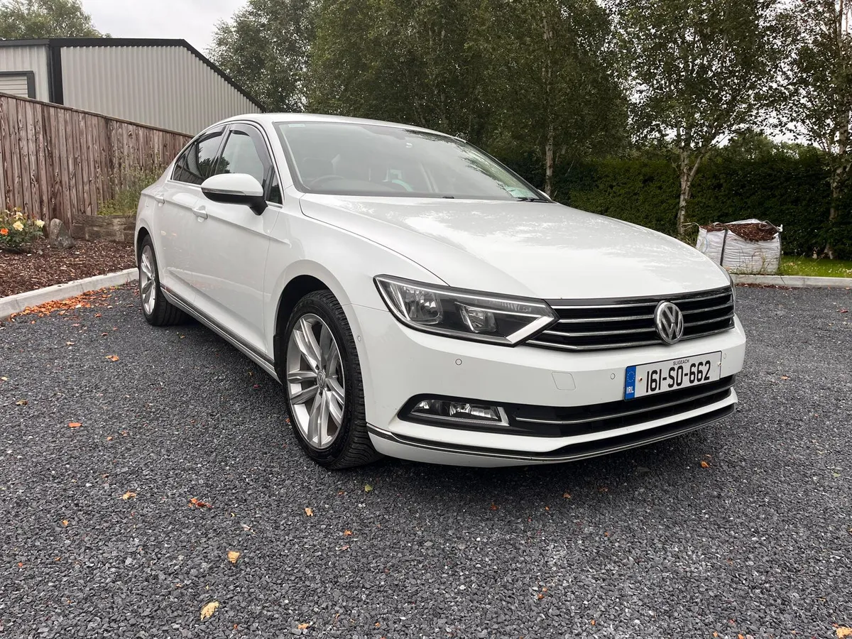 VW Passat 1.6 TDI 120BHP Highline - Image 2