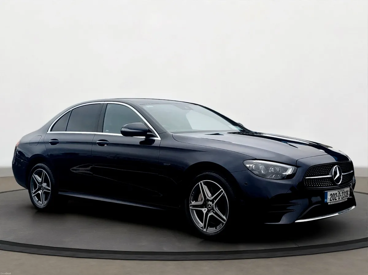 Mercedes-Benz E-Class 300 DE AMG - Image 6