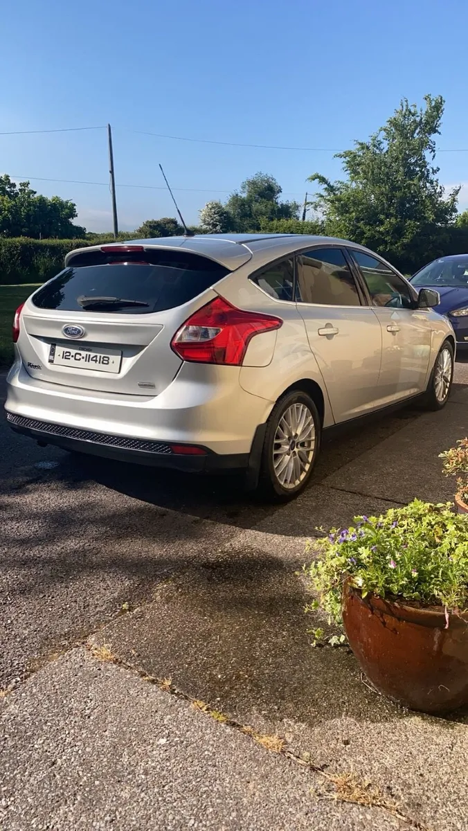 Ford Focus 2012 - Image 1