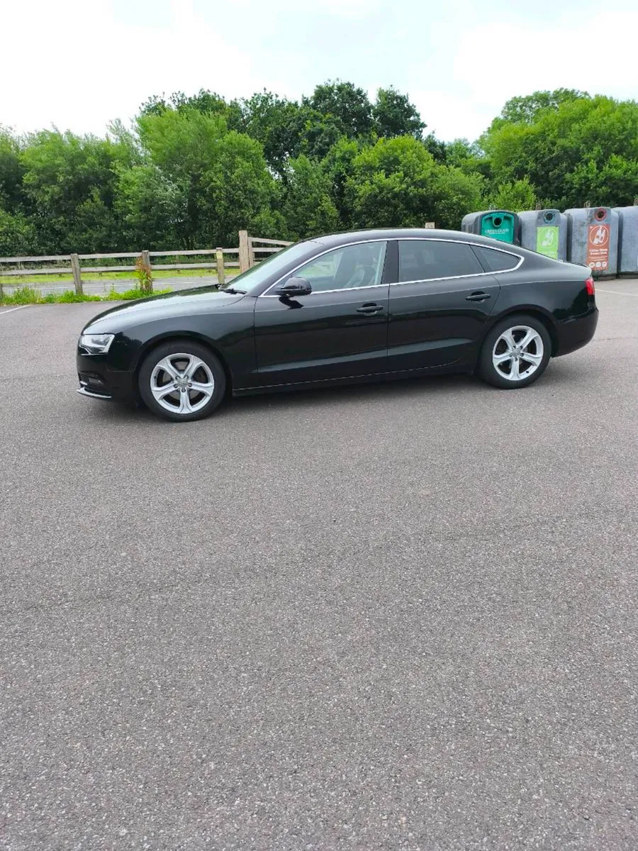 Car - Image 3