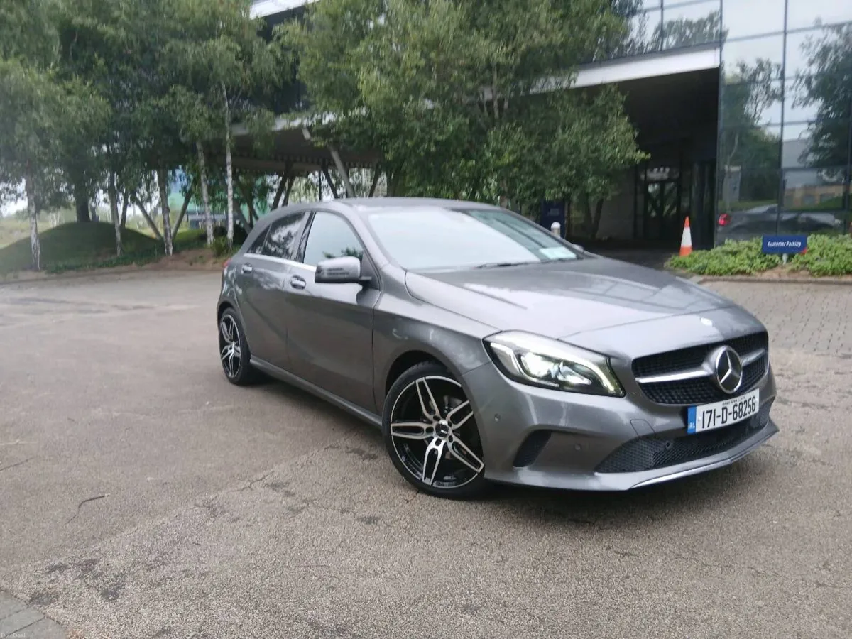Mercedes A180 AUTOMATIC - Image 1