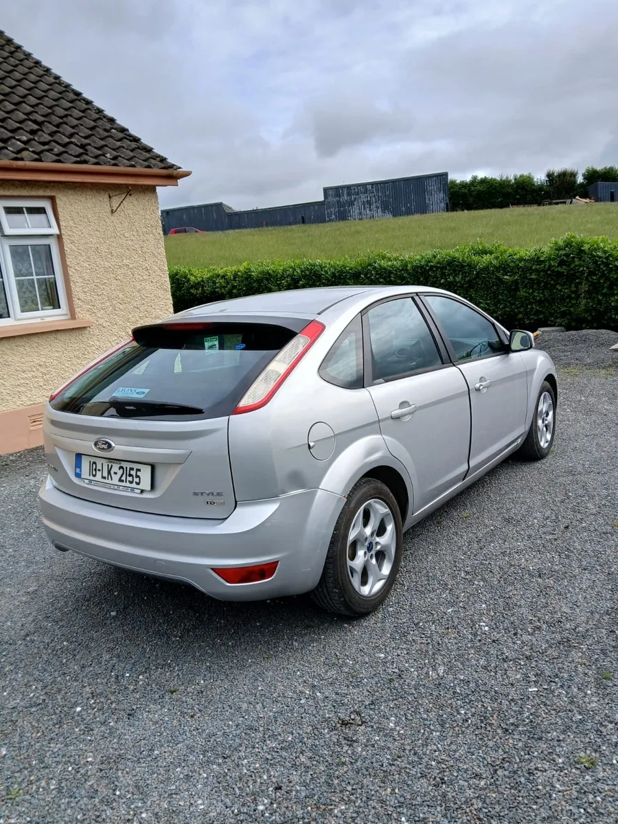 Ford Focus 2010 - Image 6