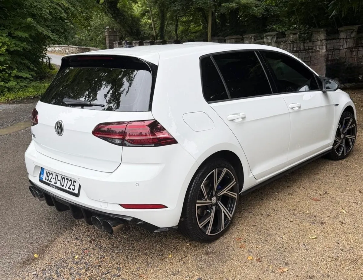 SPOTLESS SPORTY GOLF GTE 2018 - Image 3