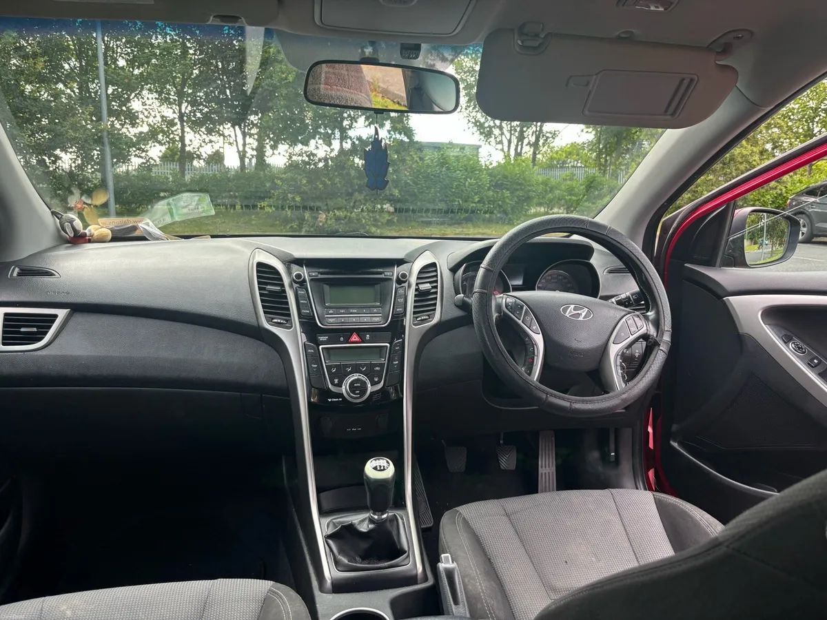 Hyundai i30 - Image 5