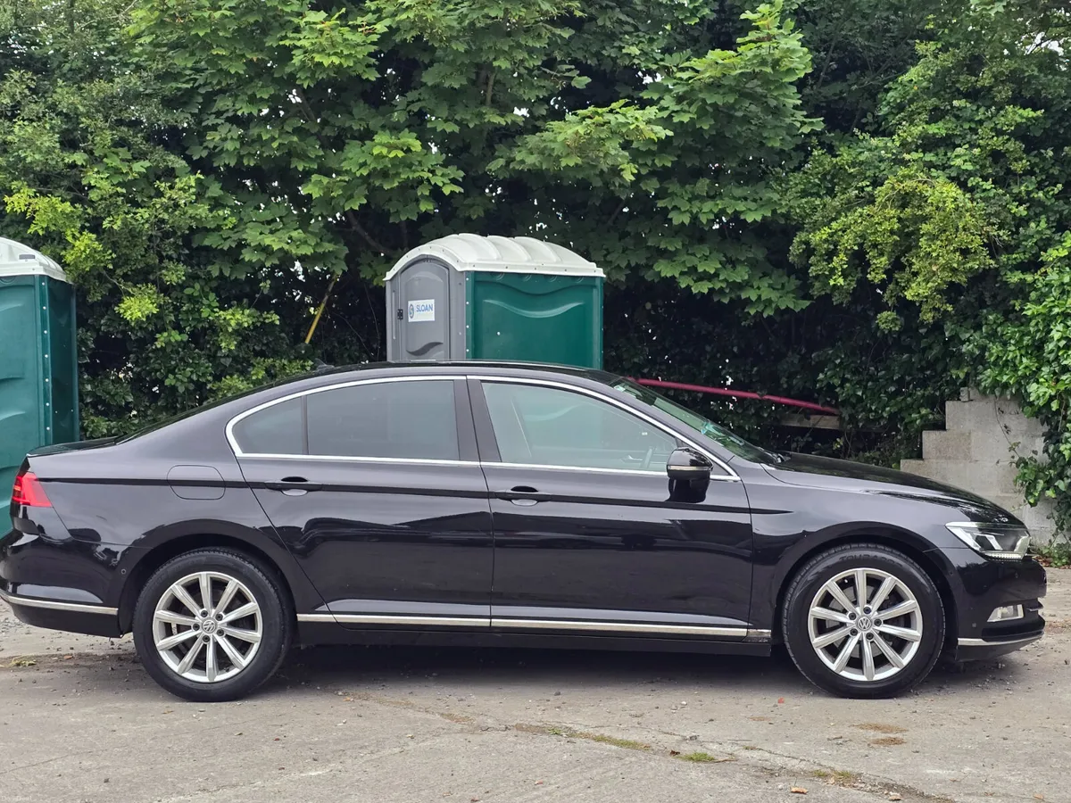 €5999Volkswagen Passat 2016 highline2.0L tdi €5990 - Image 4