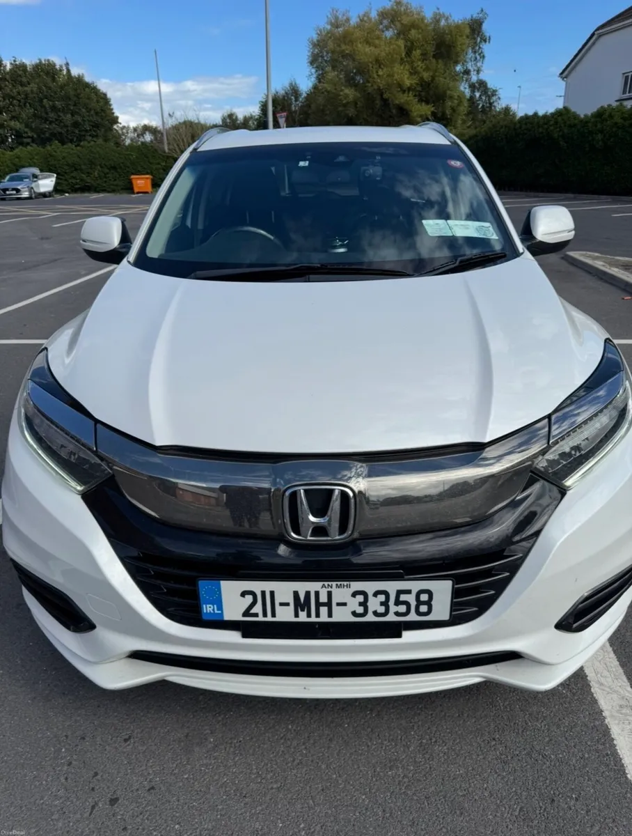 Honda vezel 1.5 auto hybrid - Image 1