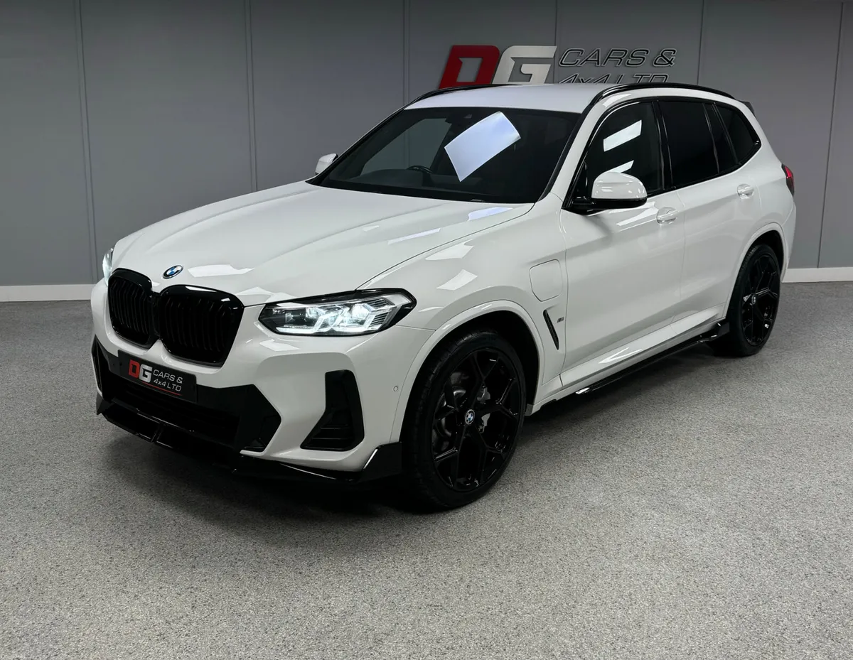 2022 BMW X3 30E M Sport LCI Automatic - Image 3